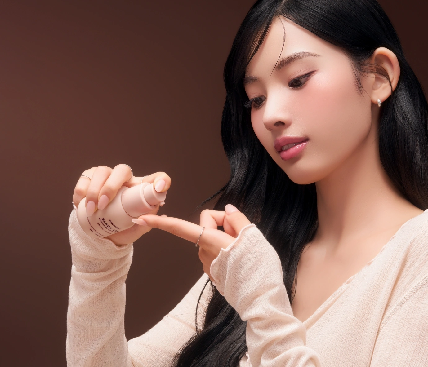 블랙티 인텐스 리페어 세럼 
0원 체험단