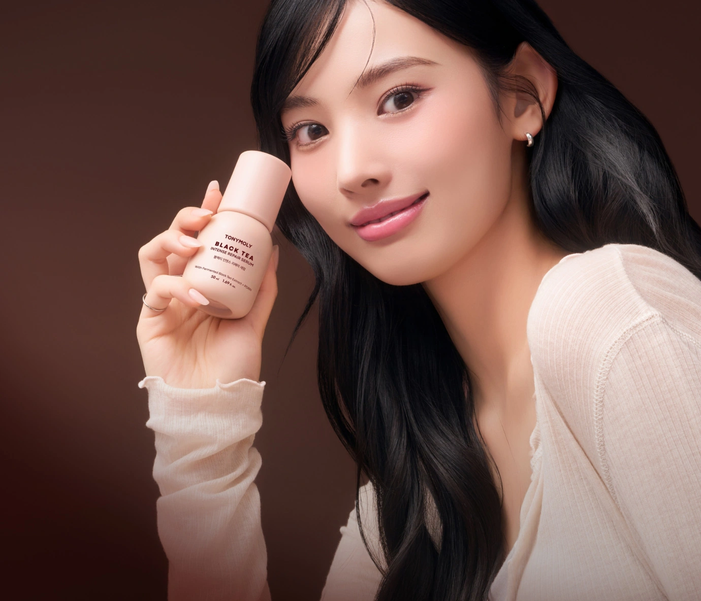 발효 블랙티 X PDRN
속부터 빛나는 탄력 광채