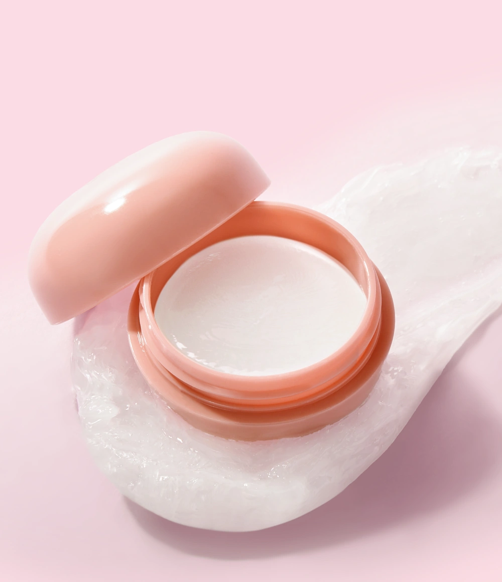 시어 펩타이드 립 마스크 연출 이미지