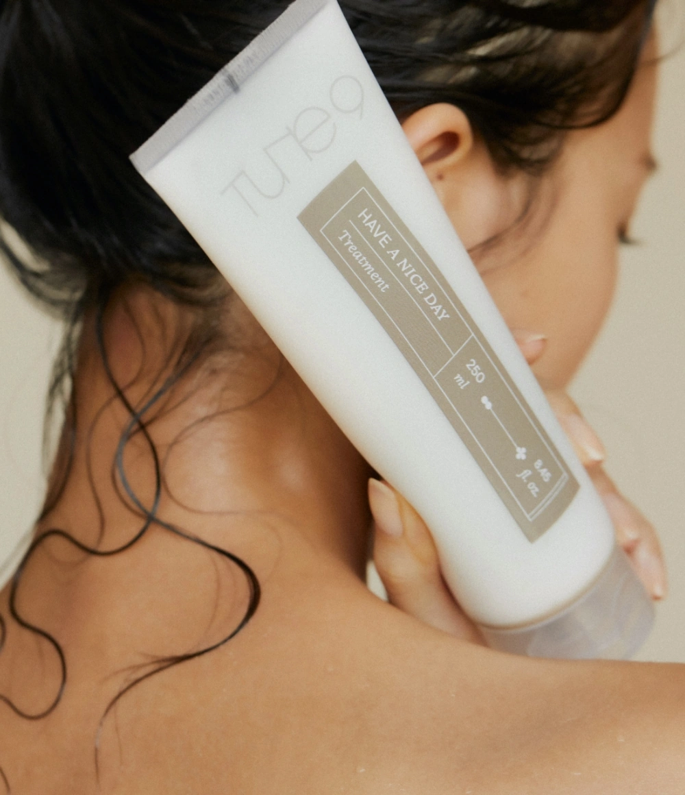 튠나인 해브 어 나이스데이 트리트먼트 250ml_1